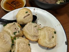 -舒蔡记生煎菜饭(云南中路店)