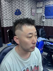 -大人物·男士理发馆