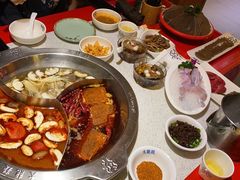 -大龙燚火锅(天钥桥路店)