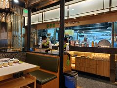 -洪氏嗨捞·猪肚鸡火锅(阳光天地店)