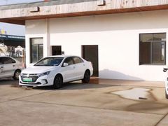 -光明驾校·学车·陪驾(杨浦店)