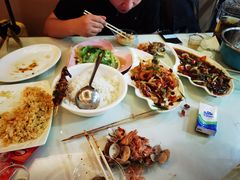 -覃记海鲜美食餐厅