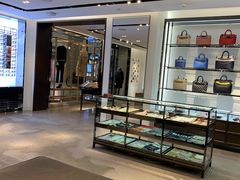 -BURBERRY(上海港汇恒隆广场店)