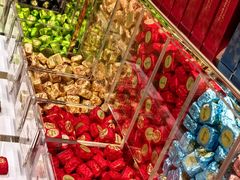 -VENCHI 闻绮(上海佛罗伦萨小镇店)