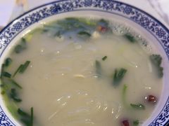 -烤鸭肉夹馍鸭汤店