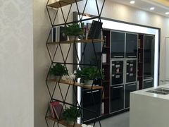 -田园东方蜜桃村的田野营地