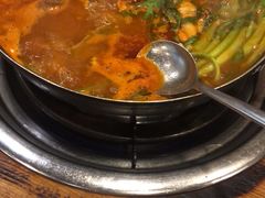 -喇喇排骨火锅·传统韩式脊骨汤(望京西园总店)