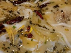 -渔语鱼酸菜鱼新川菜(来福士店)