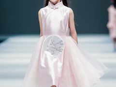 -潮童星少儿模特时尚中心(黄浦博荟广场店)