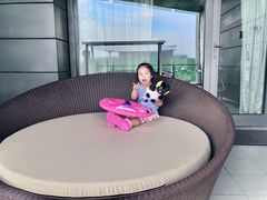 -上海滴水湖皇冠假日酒店