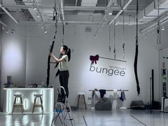 -Jumphai室内蹦极运动