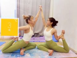 -亚太瑜伽普拉提学院