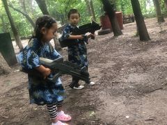 -亲兄弟真人CS团建拓展基地