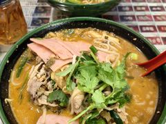 -星林居酸辣米线餐厅