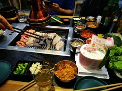 -臻牛烤肉