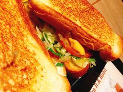 -The Habit Burger Grill 哈比特汉堡(复兴soho店)