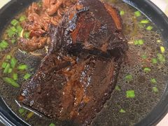 -小龙大肉面馆