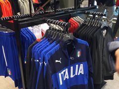 -PUMA品牌自营折扣店(苏州比斯特购物村店)