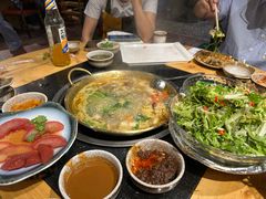 -顶顶汤火牛排火锅·经典铜锅涮肉