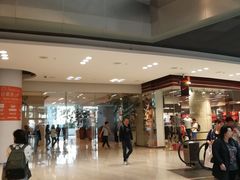 -东荟城名店仓