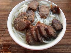 -香辉食馆(新兴路店)