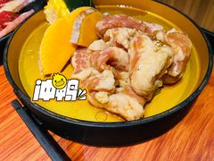 -山之屋炭火烧肉·生啤畅饮(大朗万科中央公园店)