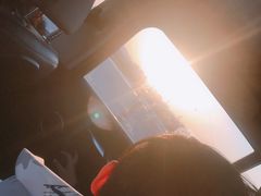 -上海滴水湖皇冠假日酒店