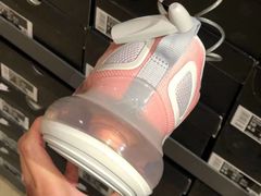 -NIKE武汉品牌体验店