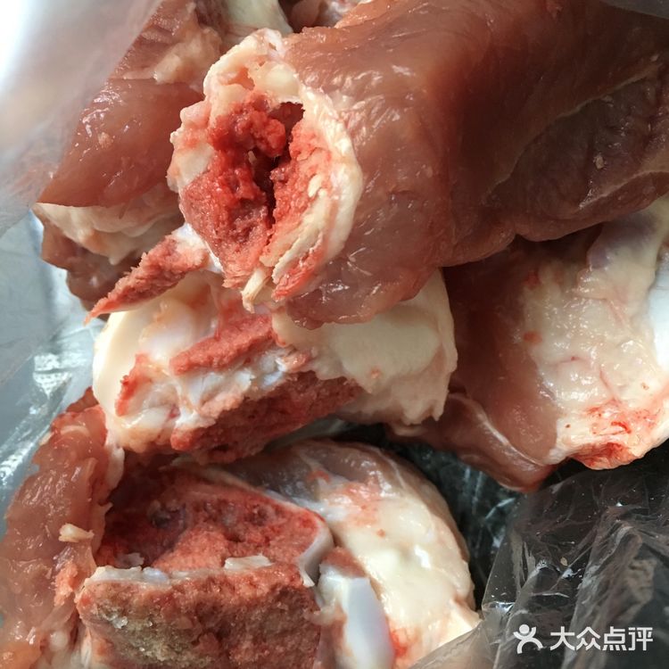 玉米胡萝卜排骨汤