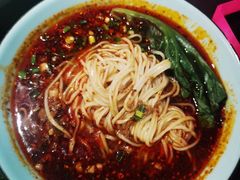 -全牛匠·乐山跷脚牛肉(西单华威约饭街店)