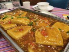 -香巴拉云南餐厅(华莱坞店)