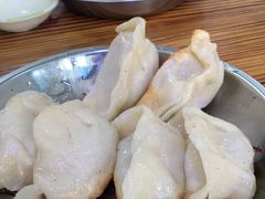 -黄阿姨锅贴大王(万航渡路店)