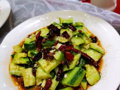 -肥肥虾庄·金牌油焖大虾(汉口城市广场店)