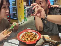 -富正毅三下锅·湘西韵味(天门山索道店)