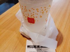 餐具摆设-麦当劳(时间广场店)