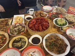 -冶建镜子·老南昌大排档·江西虾王(总店)