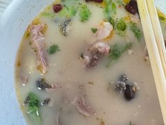 -洪峰浩老北京烧饼夹肉(角门路店)
