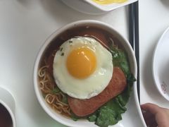 -新大咀港式茶餐厅(宝山万达店)
