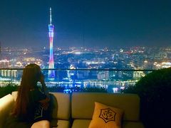 -广州柏悦酒店·悦吧·顶楼露天酒吧