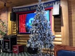 -米德维奇俄式西餐厅(西六道街店)