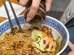 -沪西老弄堂面馆(定西路店)
