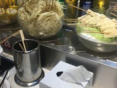 -百品聚旋转火锅(万德庄店)