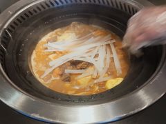 -巧婆婆特色东北菜·铁锅炖