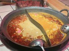 -热火朝天鲜切牛肉火锅(南强街巷店)