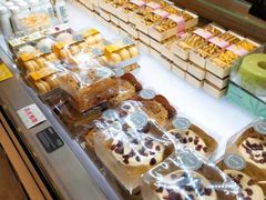 -面包新语(龙湖·西宸天街店)