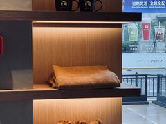 -瑞幸咖啡(巴黎春天陕西路店)