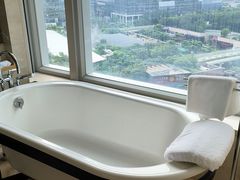 -深圳星河丽思卡尔顿酒店