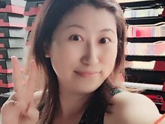 -lululemon(上海浦东IFC店)