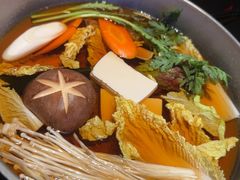 -蟹犇前•帝王蟹雪蟹(陆家嘴店)