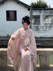 -一揽芳华汉服旗袍体验馆(拙政园店)
